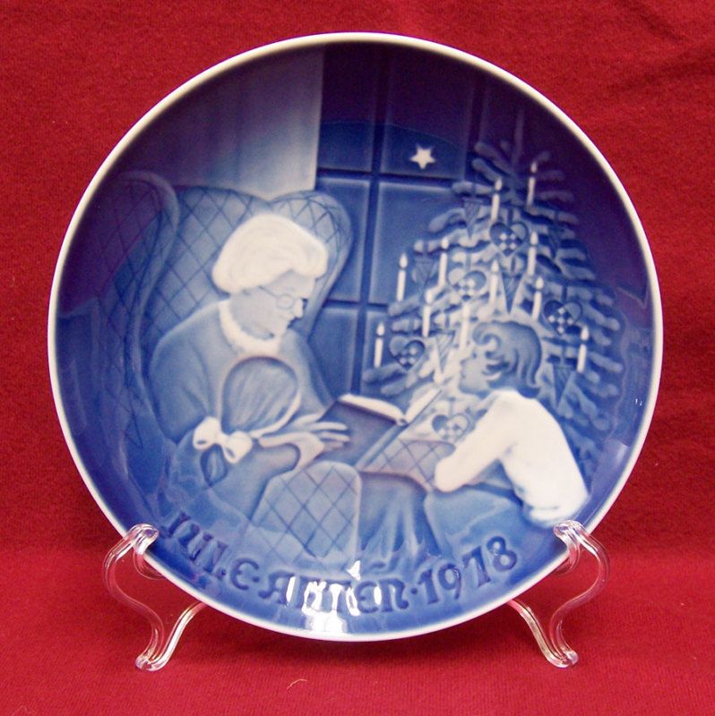 1978 CHRISTMAS PORCELAIN BING & GRONDAHL PLATE DENMARK  