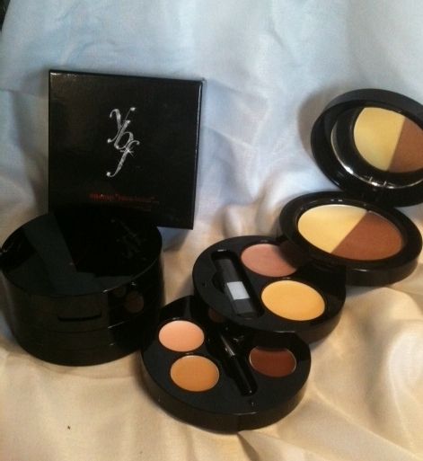 YBF MAKEUP MUST HAVES Concealer Quad, Bronzer, Neutralizing 