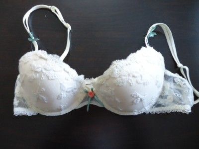 NWT I.D. Sarrieri lace padded push up bra 32B  