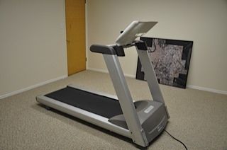 Used Precor 9.31 Treadmill   in Exc Cond.  Just 2 Years Old   Used 