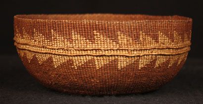 ANTIQUE NORTHWEST COAST OLD HAND MADE INDIAN BASKET TLINGIT HAIDA HUPA 