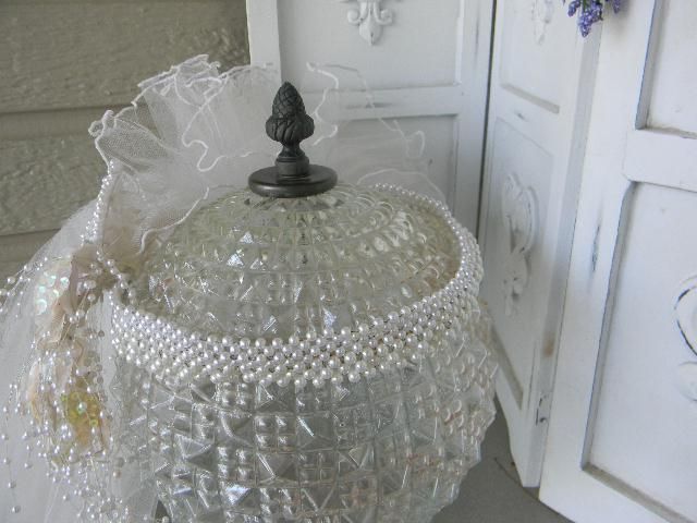 OLD Wedding Bridal Veil~Pearl Tiara~Crown~Great Display  