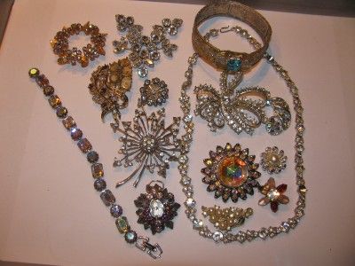 HUGE Vintage Rhinestone Jewelry Lot for Parts Repairs Crafts Weiss 