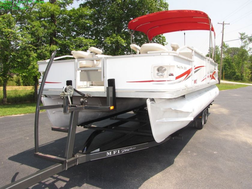 2006 CREST 2560 FAMILY FISH PONTOON BOAT 2006 CREST 2560 FAMILY FISH 