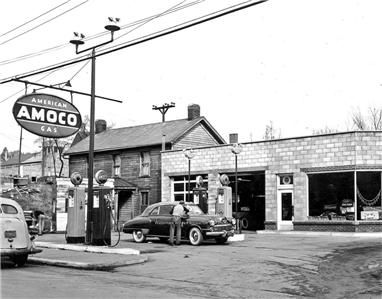 VINTAGE AMOCO GAS PHOTO 1948 SERVICE STATION AUTOMOBILE KEROSENE MOTOR 