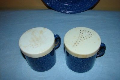 VINTAGE SET OF BLUE SPECKLED ENAMELWARE~ GRANITEWARE  