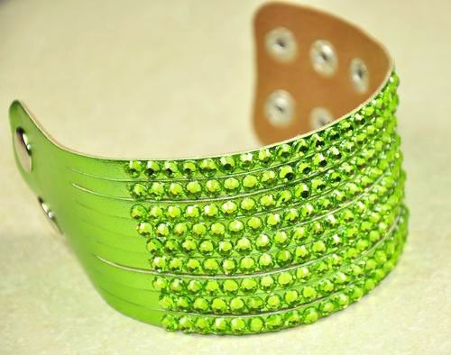 Chic Rhinestone PU Leather Charm Bracelet Wristband Cuff 9 Band Green