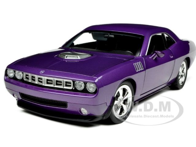 PLYMOUTH CUDA CONCEPT PLUM CRAZY/PURPLE 118  