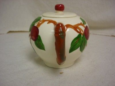 FRANCISCAN APPLE WARE TEAPOT WITH LID MADE IN CALIFORNIA  