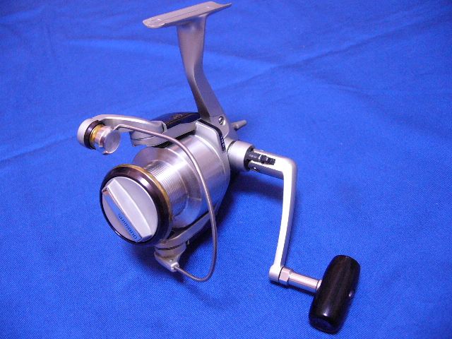 Shimano STELLA 3000 SBL Highest class Spinning Reel Made in Japan 