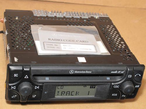 Mercedes Radio Audio 10 CD 1708200386 A1708200386  