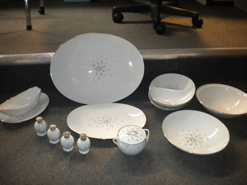 SANGO VINTAGE CHINA BOUTONNIERE SERVING PCS HUGE LOT  