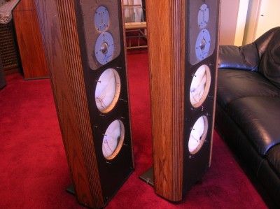 INFINITY RS  3b (IIIb) Classic Audiophile Speakers Nice, but need 