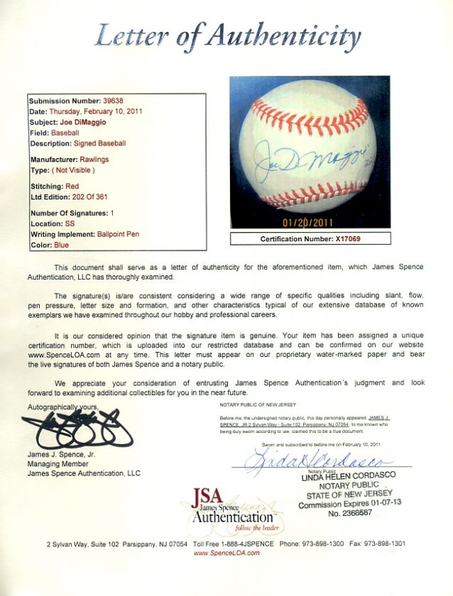 JOE DiMAGGIO SIGNED BASEBALL DISPLAY JSA FRAMED  