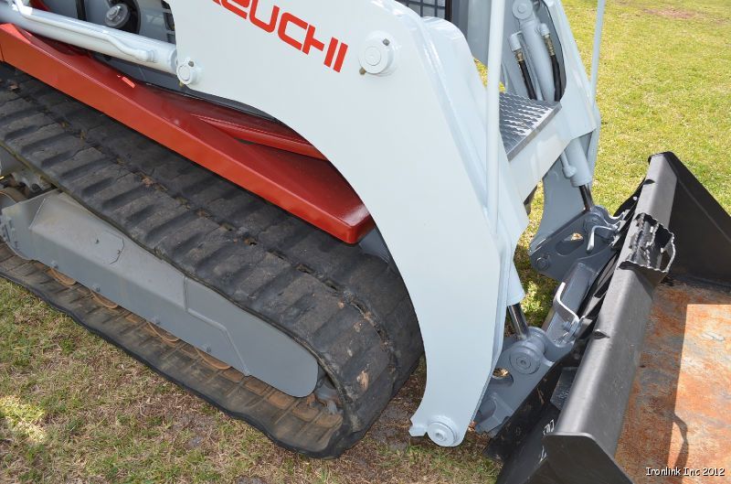 2006 Takeuchi TL140, 110+ PIX, VIDEO, we EXPORT Compact track Skid 