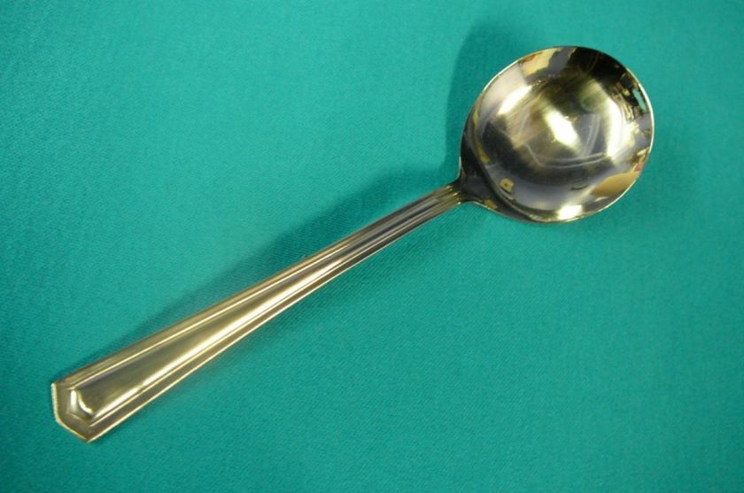 LOT OF 12 CORONA ROUND BOWL SOUP SPOONS Stainless Steel CAPCO Mfg. in 