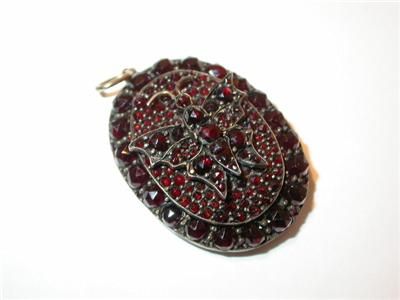 ANTIQUE VICTORIAN GARNET BUTTERFLY PENDANT C.1870  