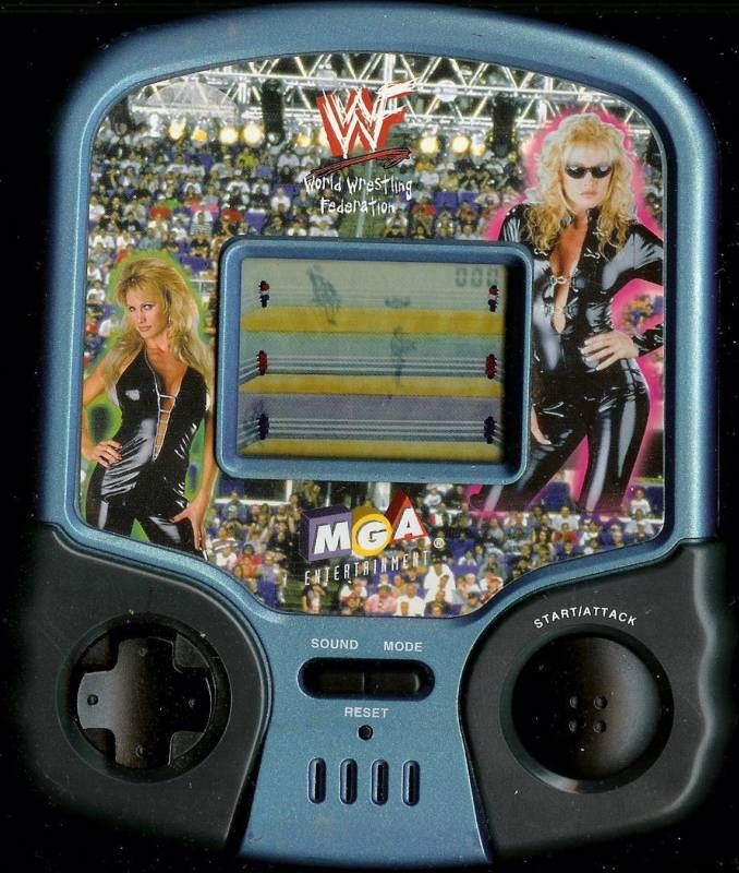 MGA WWF WRESTLING SABLE ELECTRONIC HANDHELD WWE GAME  