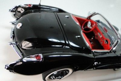   Edition High Detail Black Classic 1956 Chevy w/2 Tops Franklin 124