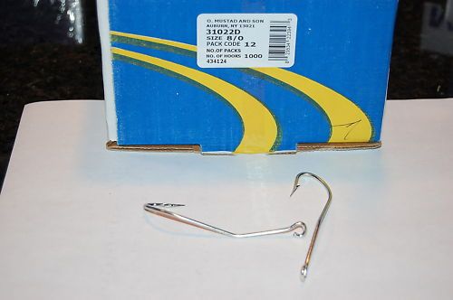 100 Mustad 31022D Kirbed Open Ring Limerick Hook 8/0  