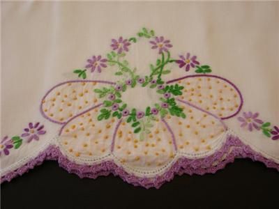 VINTAGE PILLOWCASES HAND EMBROIDERY BEAUTIFUL LAVENDER FLORAL 