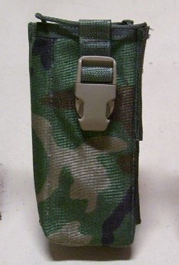   Defense SDS MOLLE II AN/PRC 148 MBITR Radio Pocket   woodland  