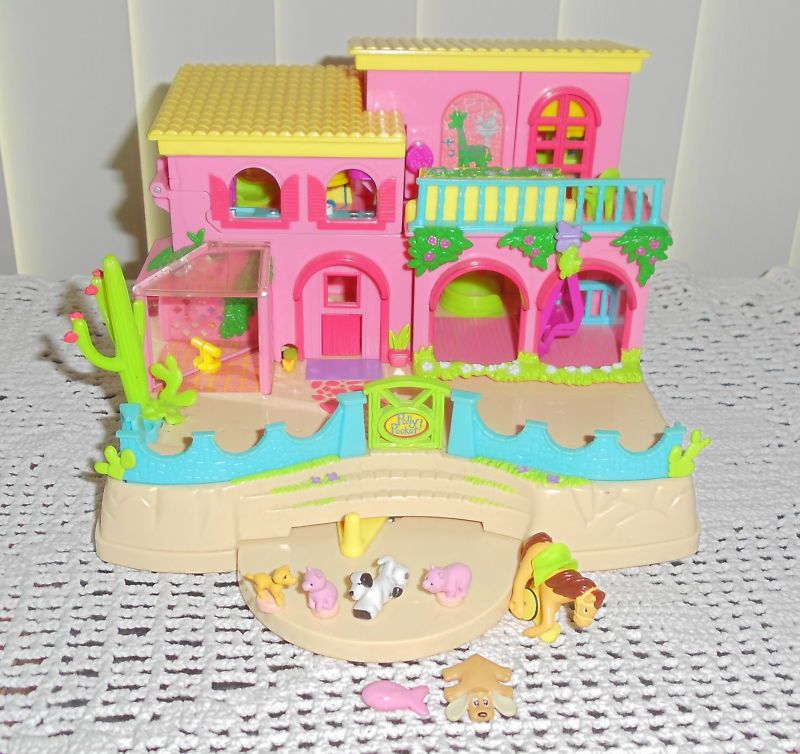 Mattel Polly Pocket Petland Hacienda  