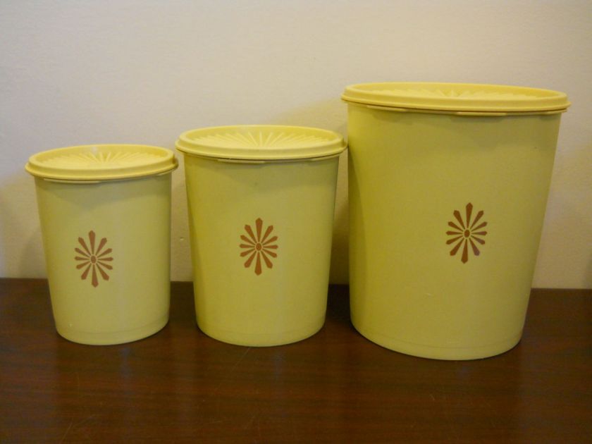   TUPPERWARE SERVALIER HARVEST GOLD YELLOW SUNBURST 3 CANISTER SET