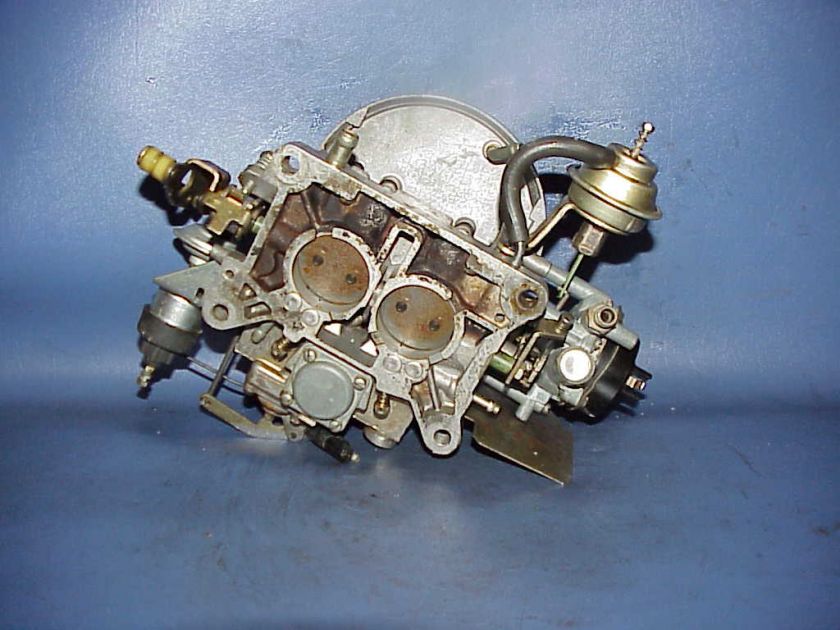 Ford Motorcraft 2V barrel carburetor D5TEBFB 1975 Ford # 1.21 121 