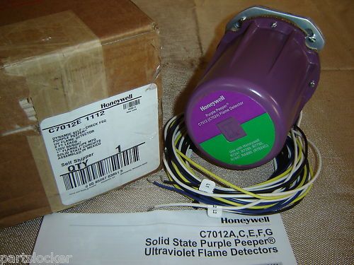 HONEYWELL C7012E1112 UV FLAME DETECTOR C7012E1112 NEW  