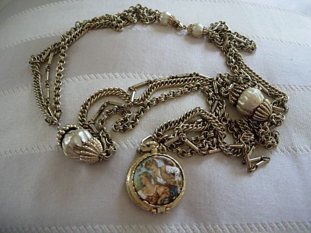   & PEARL PERFUME pocketwatch style LOCKET W PICTURE of COUPLE  