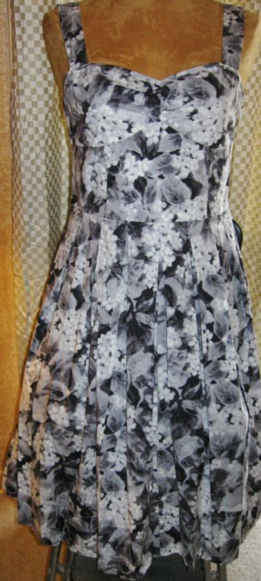   169 Floral COTTON DRESS GRAY / WHITE SLEEVELESS SUNDRESS  NWT  