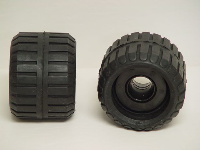 MOELLER BOAT TRAILER WOBBLE ROLLER PAIR 4 IN trailers  