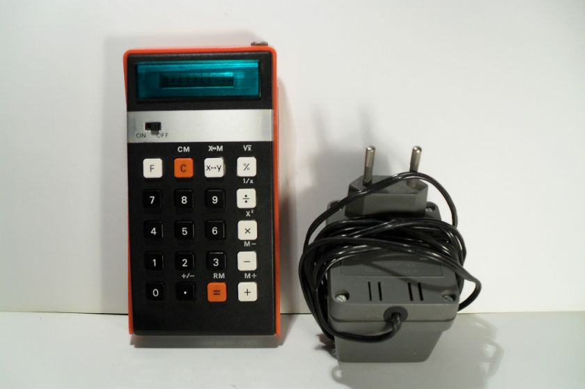 VINTAGE POCKET BULGARIAN CALCULATOR ELKA 131 1980s  