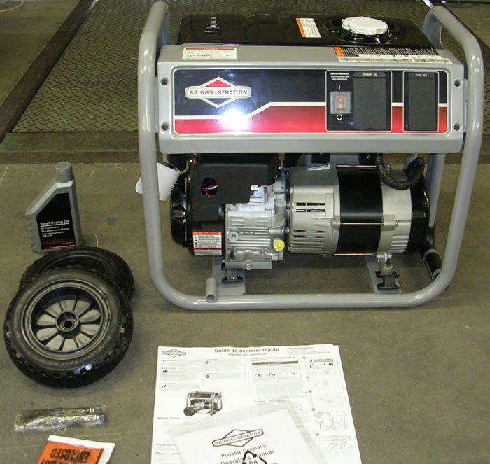 BRIGGS & STRATTON GAS POWERED 3500 4375 WATT GENERATOR  