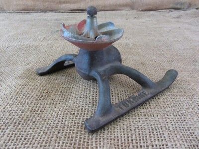   Aluminum Lawn Sprinkler w Unusual Design  Antique Garden 6742  