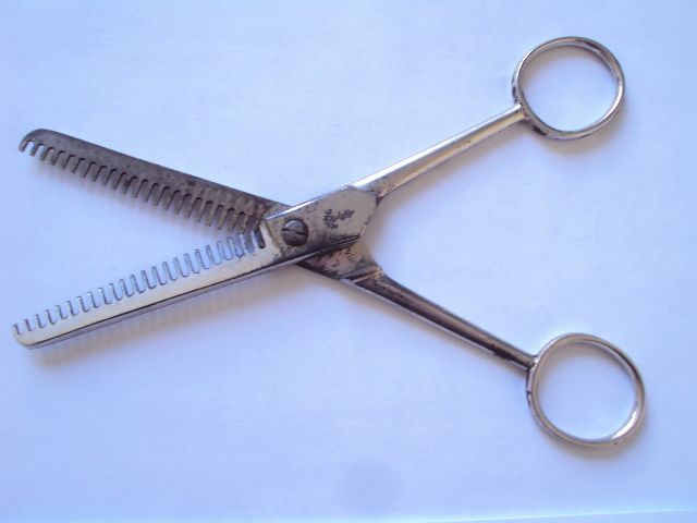 ANTIQUE VINTAGE STEEL HAIR THINNING SCISSORS SHEAR RARE  