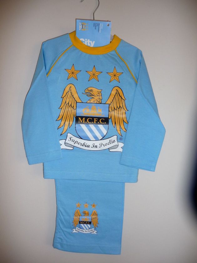 MANCHESTER CITY OFFICIAL BOYS MAN CITY PYJAMAS 3   10 YEARS  