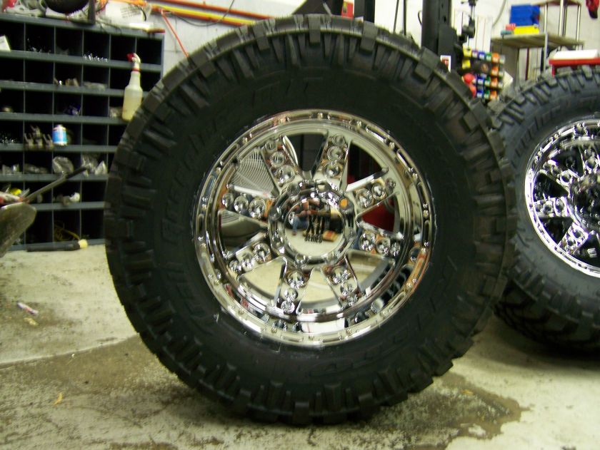 XD Diesel Chrome 18 Nitto Trail Grappler MT 35x12.5 18  