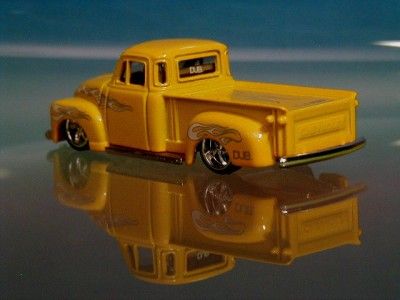 Hot 50s Chevy 3100 Custom Stepside Pickup Truck LE 1/64  