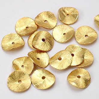 HIZE BV138 Vermeil Gold Plated 24 WAVY DISC Beads 10mm  