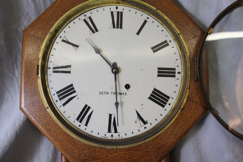 L929 VINTAGE SETH THOMAS REGULATOR OAK CASE WALL CLOCK  